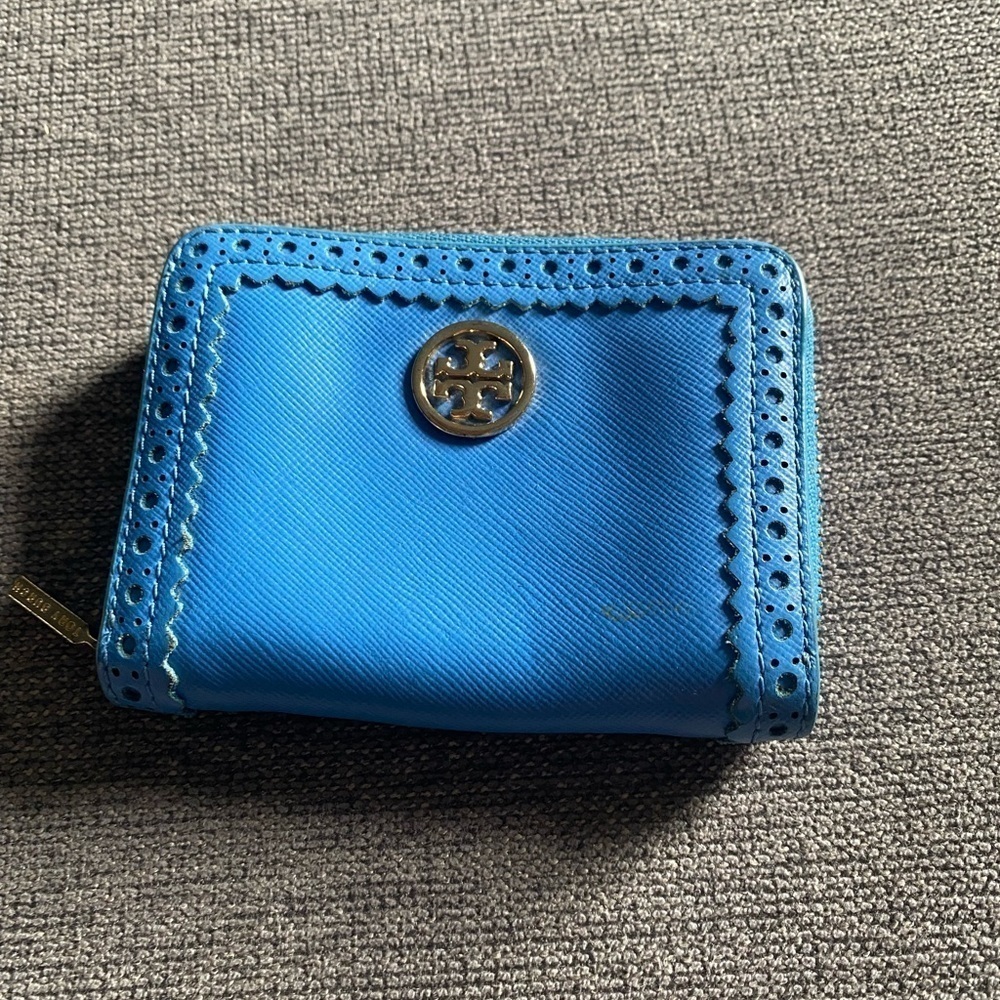 Tory Burch Blue Leather Wallet with Keychain